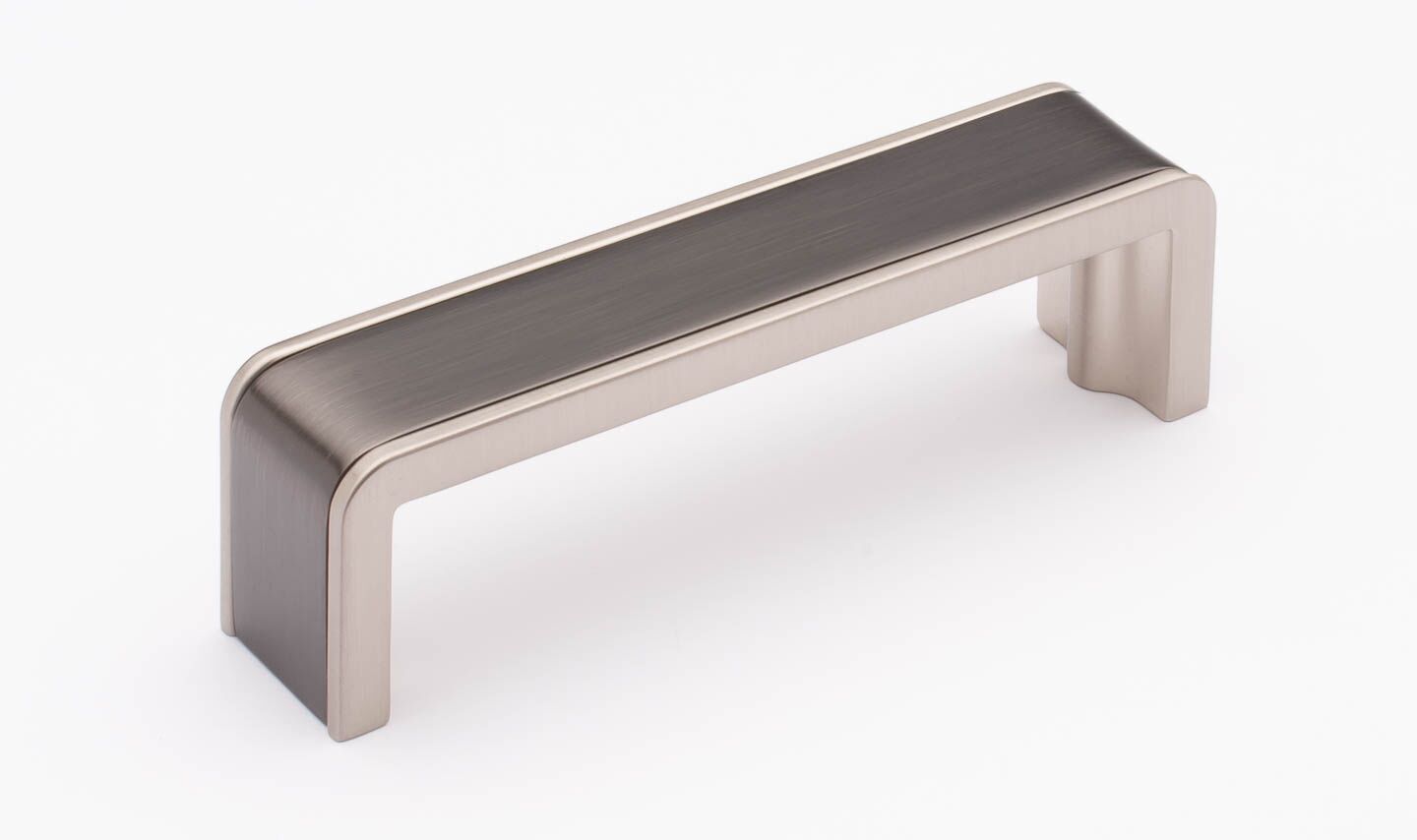 Sietto Fusion P-2000-4-G-SN Gunmetal w/ Satin Nickel finish, pull 4-3/8" long x 1" wide x 1-1/4" projection off surface, 4" CTC, two screw holes