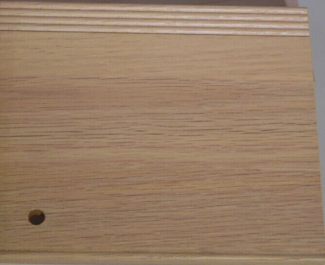 Ash White stain on Red Oak wood